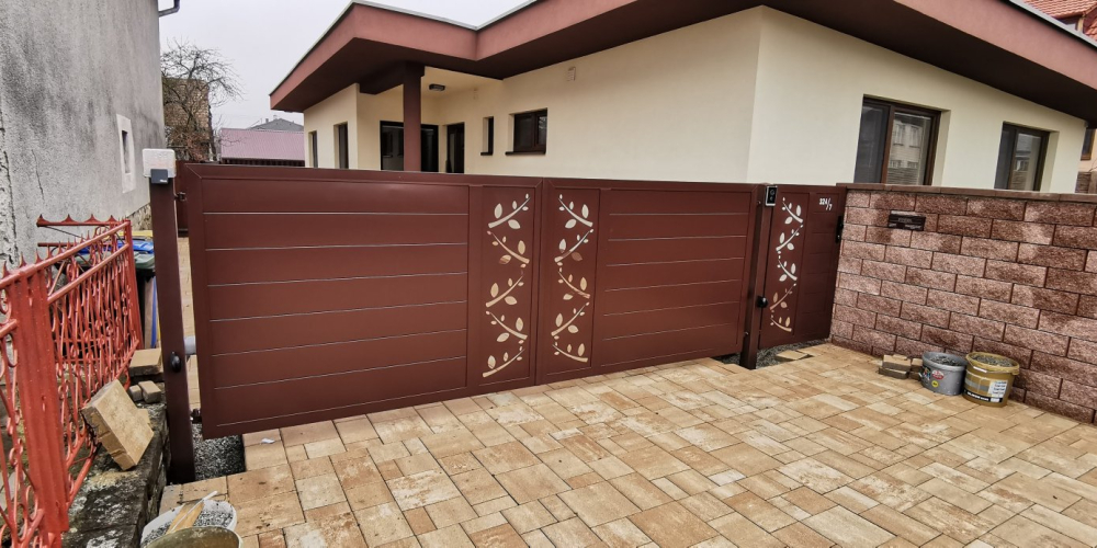 brana_hneda_s_ornamentmi1