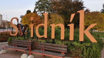 svidnik-napis-s-erbom1